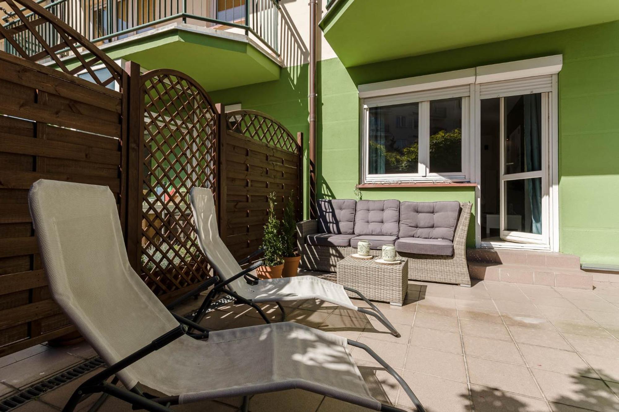 Chill Apartments Kabaty Family Warschau Exterior foto