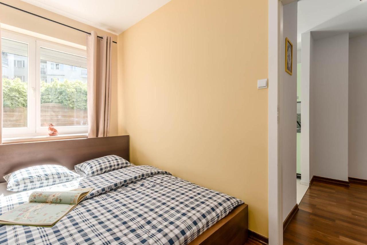 Chill Apartments Kabaty Family Warschau Exterior foto