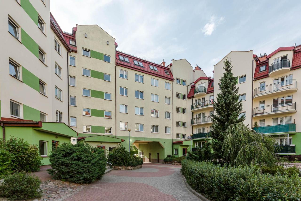 Chill Apartments Kabaty Family Warschau Exterior foto