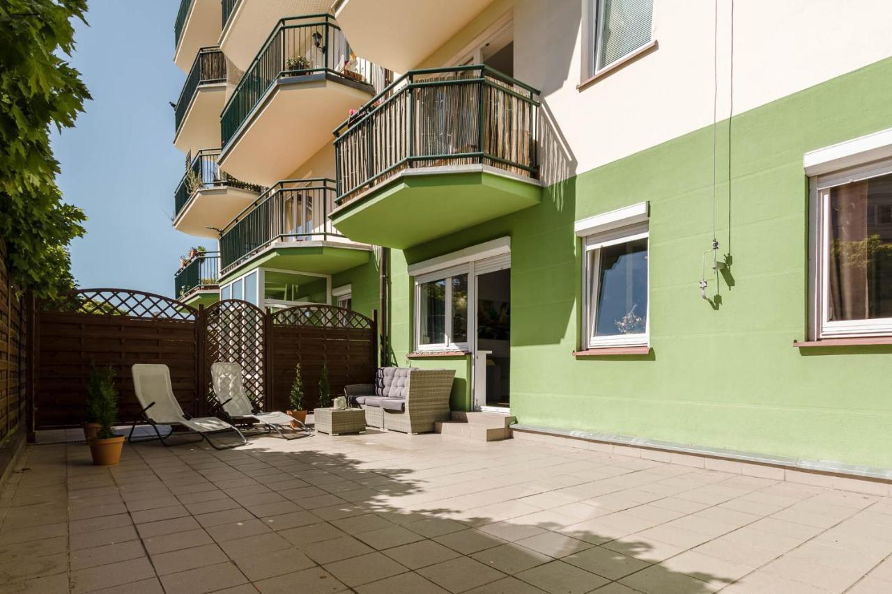 Chill Apartments Kabaty Family Warschau Exterior foto